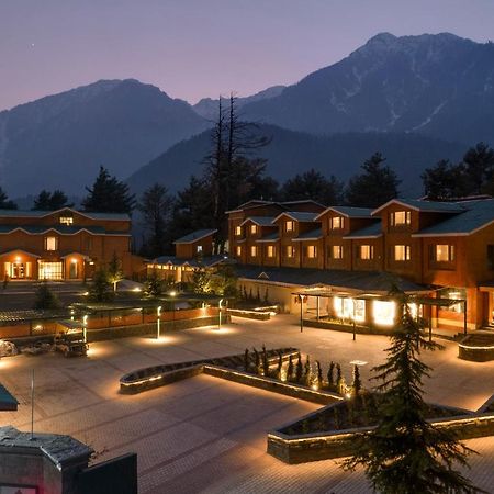 Radisson Golf Resort Pahalgām エクステリア 写真
