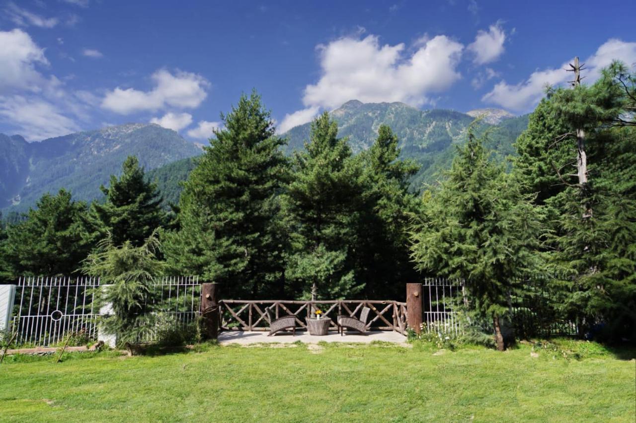Radisson Golf Resort Pahalgām エクステリア 写真