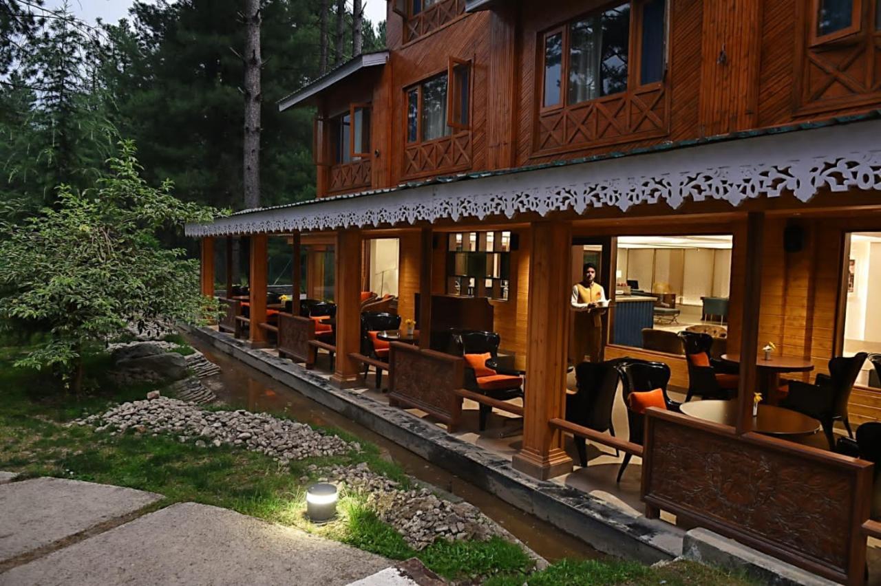 Radisson Golf Resort Pahalgām エクステリア 写真