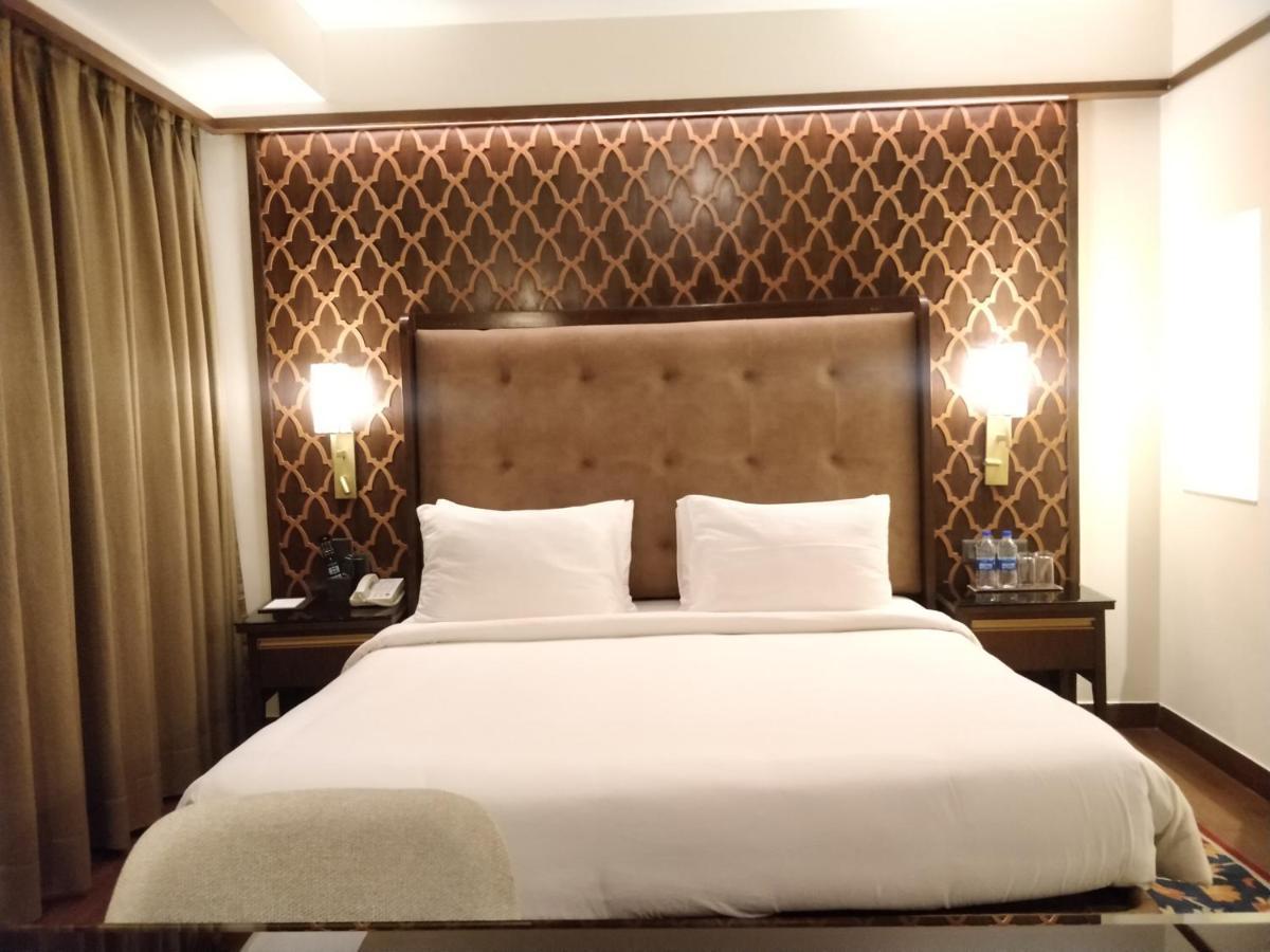Radisson Golf Resort Pahalgām エクステリア 写真