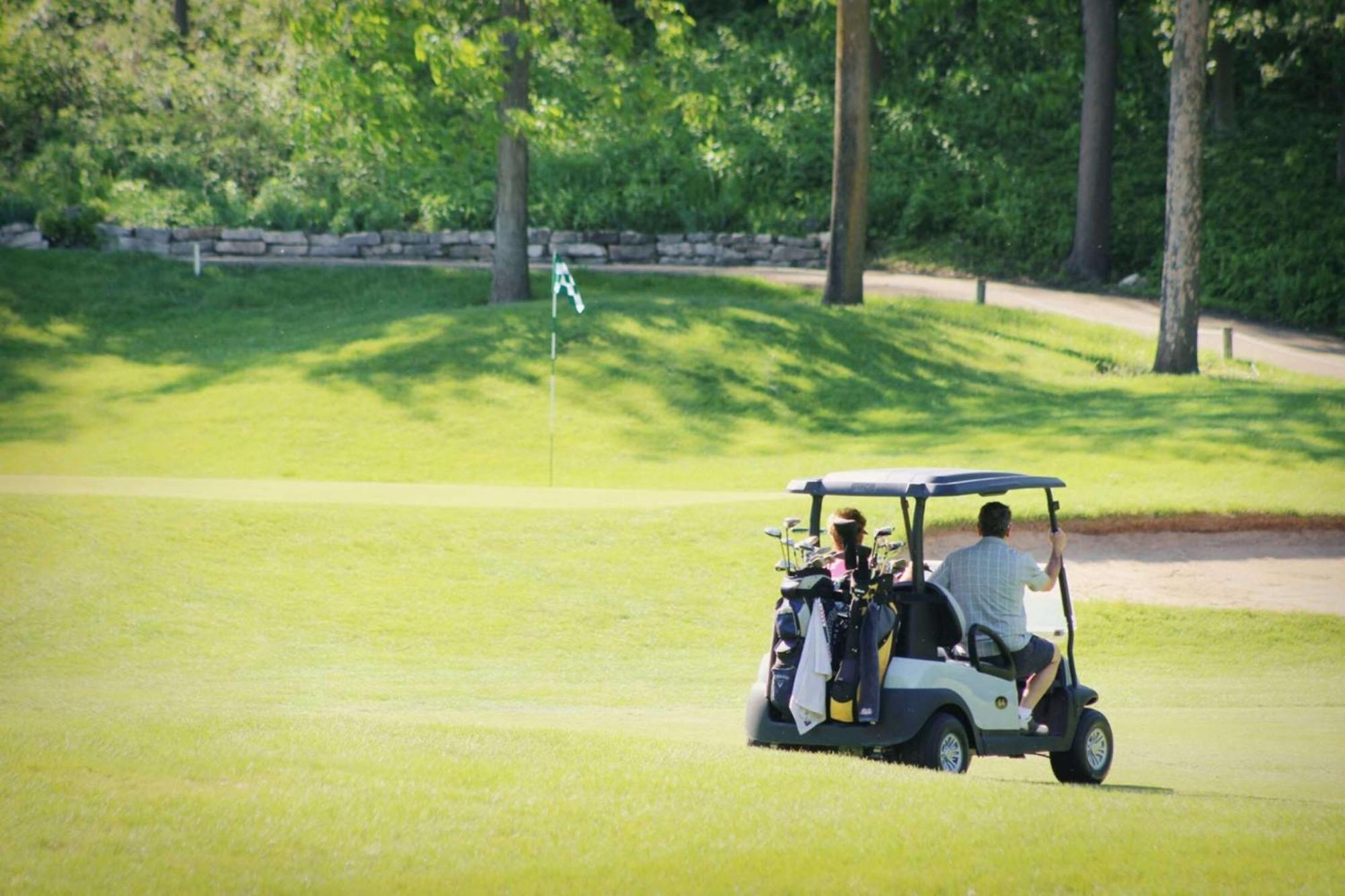 Radisson Golf Resort Pahalgām エクステリア 写真