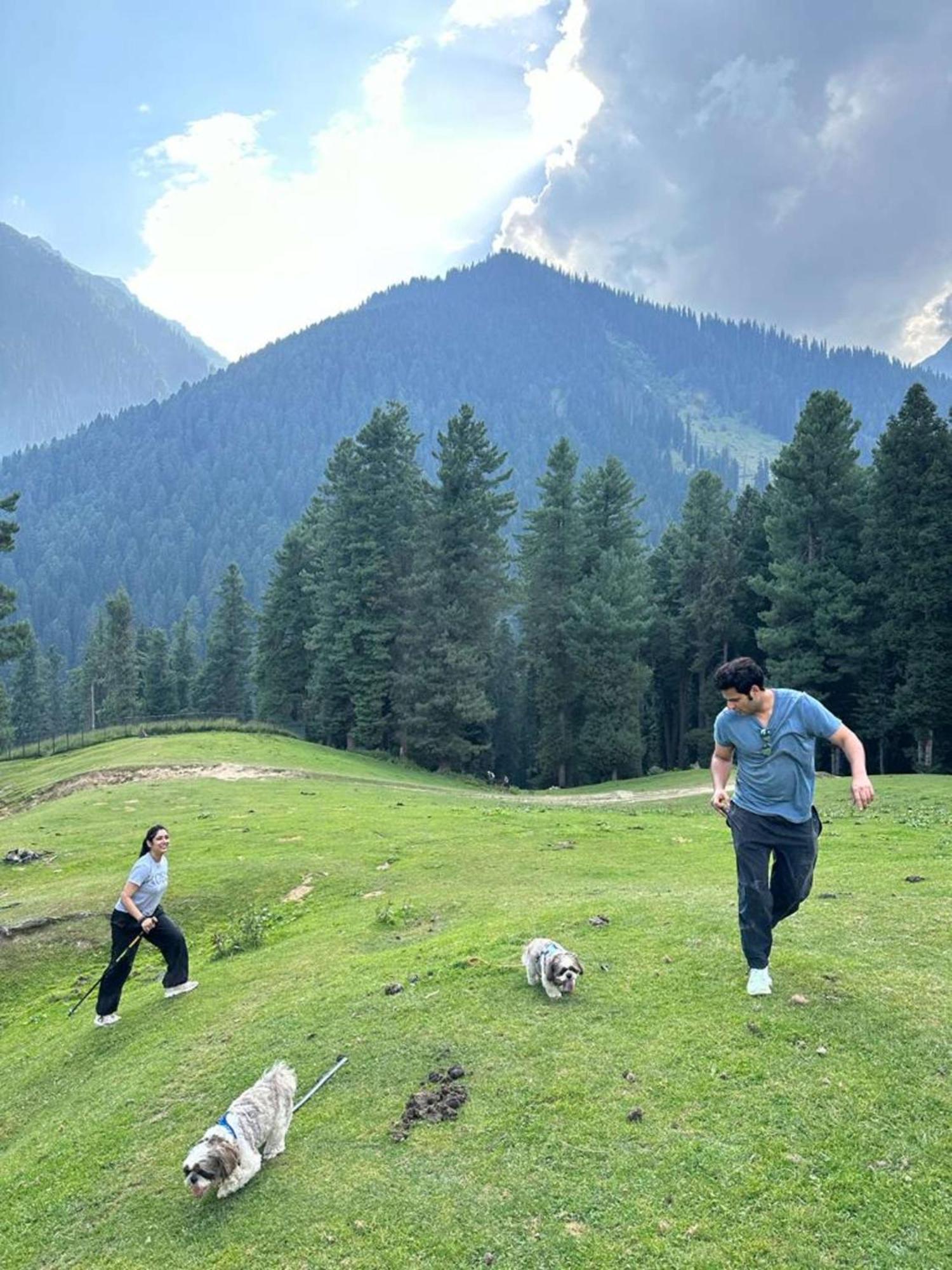 Radisson Golf Resort Pahalgām エクステリア 写真